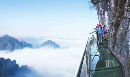 長沙出發(fā)到張家界天門山、玻璃棧道、天門洞一日游